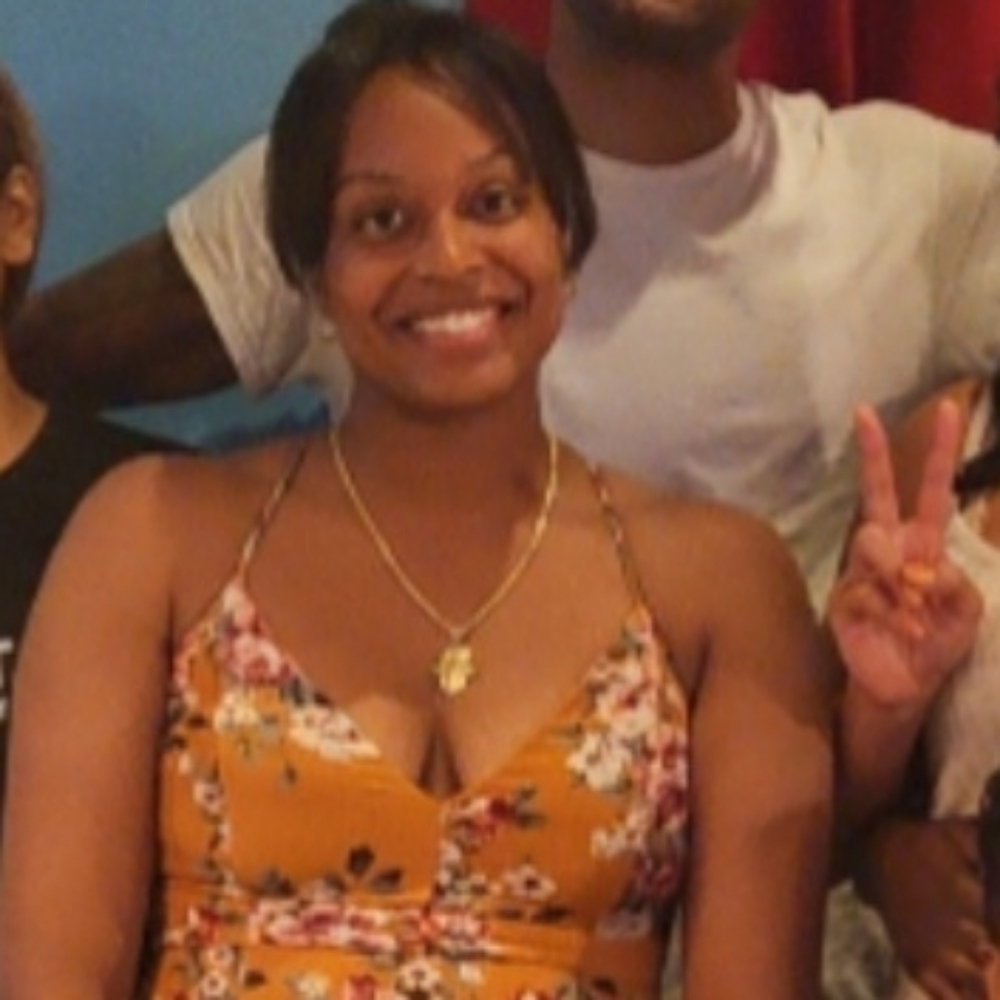 Meet your Posher, Tracy